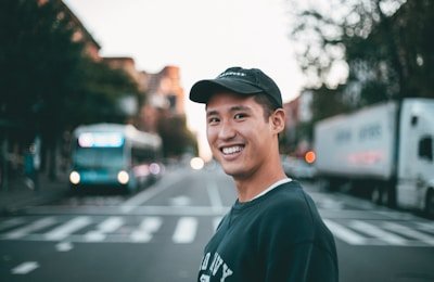 五一吃瓜王：某综艺嘉宾罢录事件内幕，制作方连夜剪辑补拍